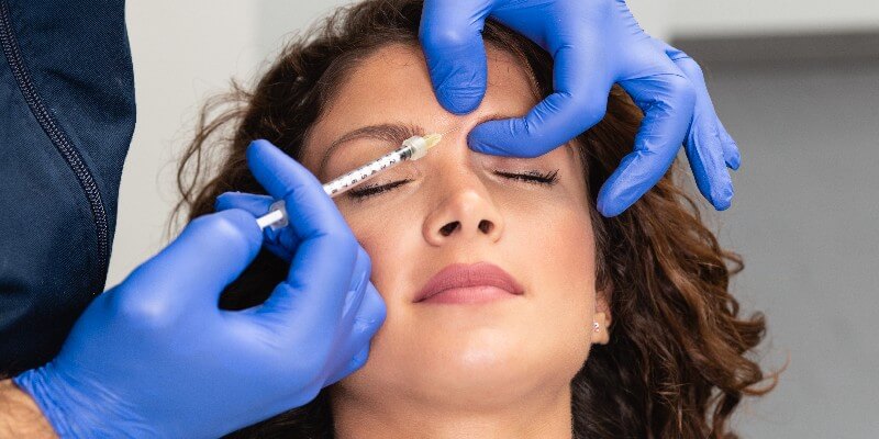Anti-wrinkle in brows