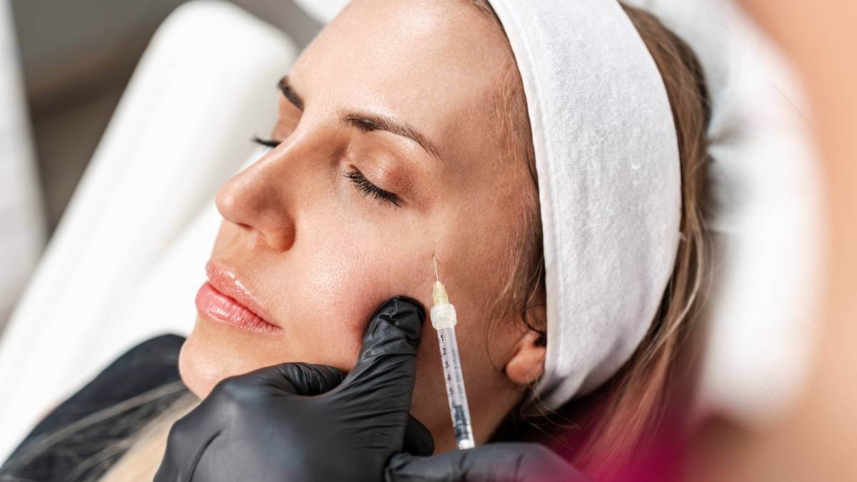 lady getting face injections